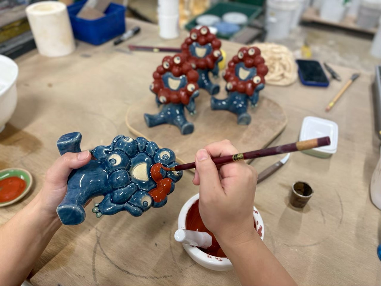 大阪・関西万博』沖縄のやちむんを世界へ | 壺屋焼窯元育陶園